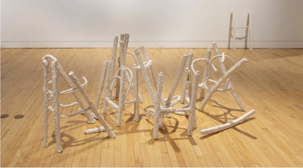 se-young_where-the-remaining-water-goes_installation-paper-mache_89x50x24_2021